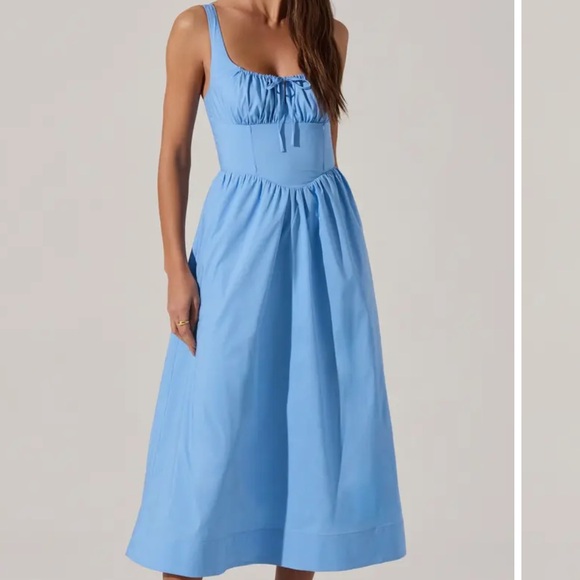 Astr Dresses & Skirts - ASTR Fit & Flare Corset Midi Dress in Blue Size XL